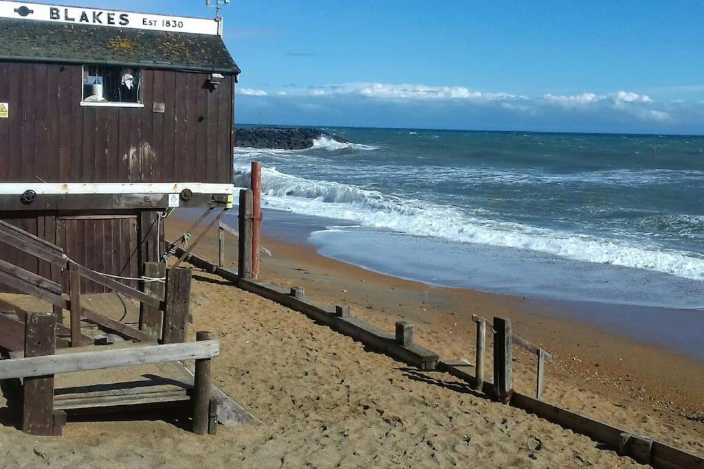 Victoria Boutique Lodge 'Stan Sea View&Garden Apartment Ventnor Extérieur photo